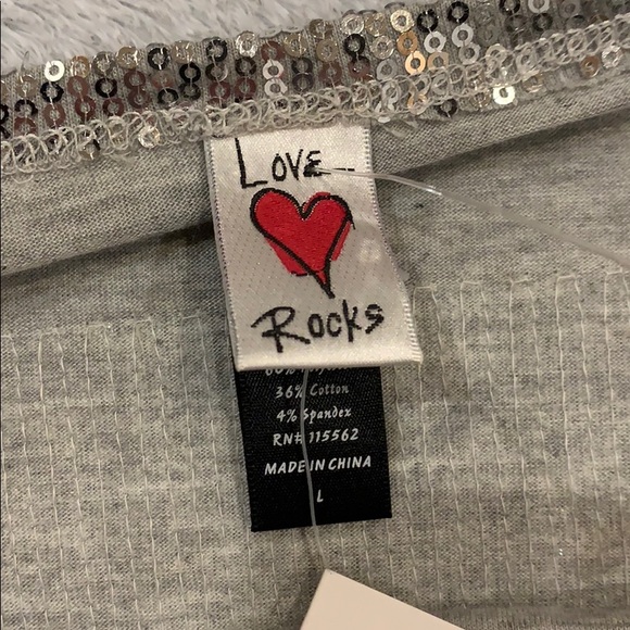 Gray and bling women’s shirt - Picture 2 of 3